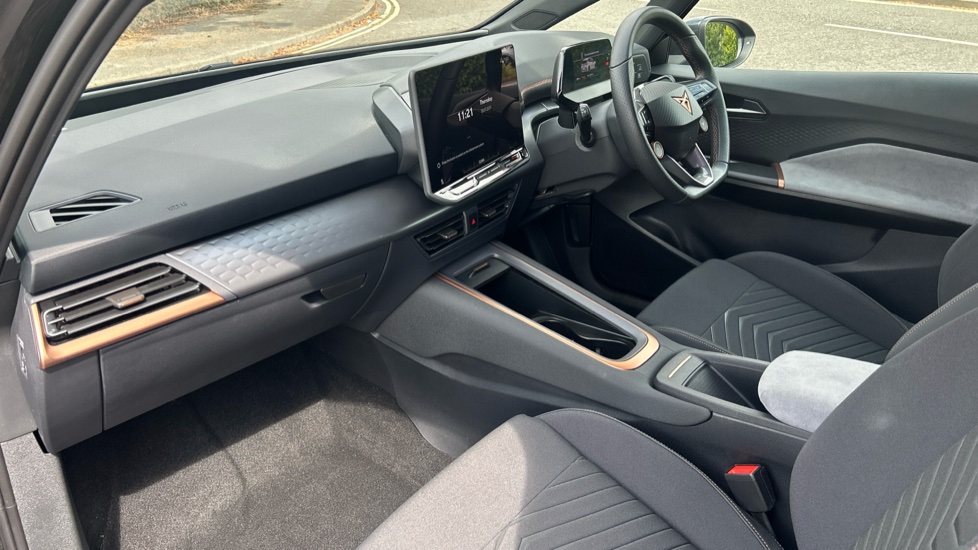 CUPRA Born 170kW e-Boost V2 59kWh 5dr Auto Electric Hatchback - Image 2