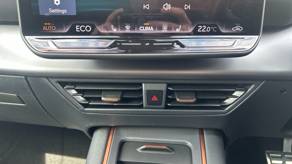 CUPRA Born 170kW e-Boost V2 59kWh 5dr Auto Electric Hatchback - Image 13