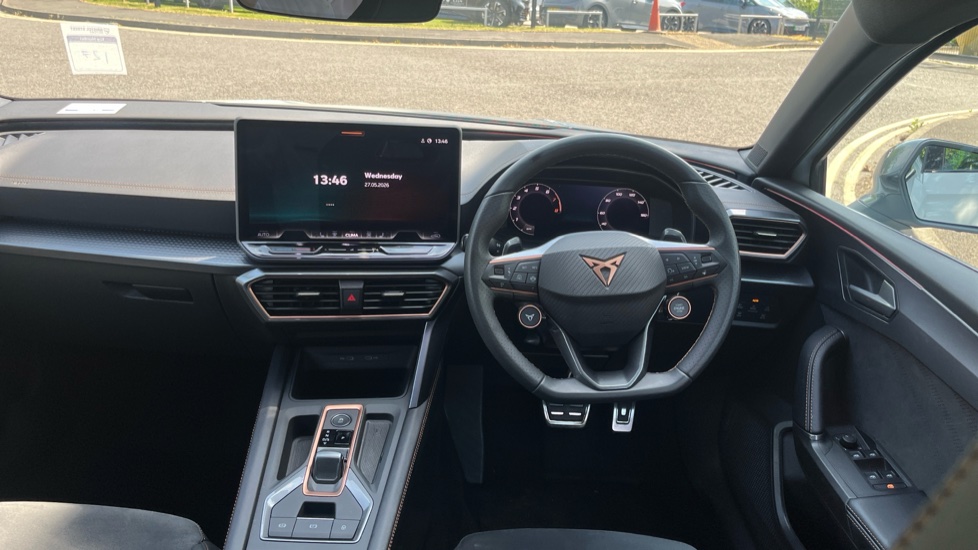 CUPRA Leon 1.5 eTSI 150 V2 5dr DSG Petrol Hatchback - Image 10