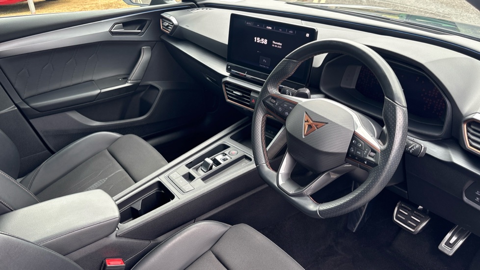 CUPRA Leon 2.0 TSI VZ1 5dr DSG Petrol Hatchback - Image 6