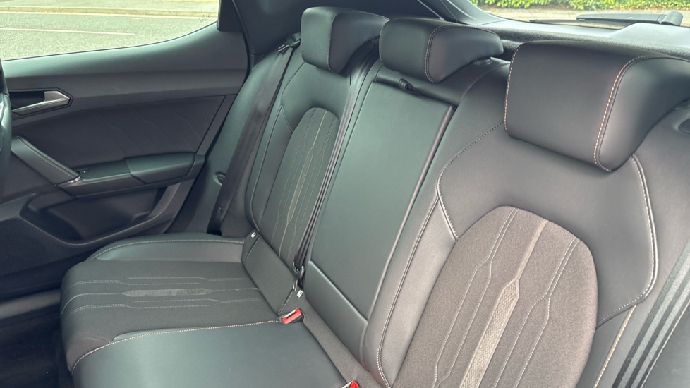 CUPRA Leon 2.0 TSI VZ1 5dr DSG Petrol Hatchback - Image 16