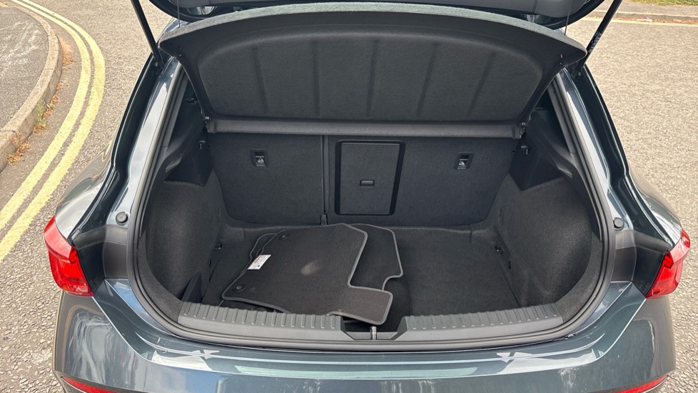 CUPRA Leon 2.0 TSI VZ1 5dr DSG Petrol Hatchback - Image 20