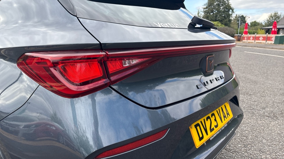 CUPRA Leon 2.0 TSI VZ1 5dr DSG Petrol Hatchback - Image 37