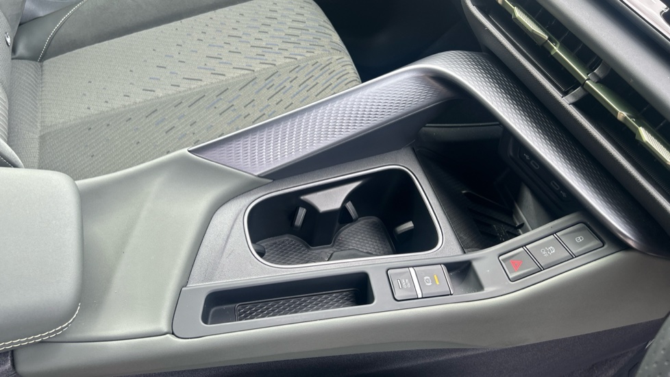 CUPRA Terramar 1.5 eHybrid 204 Tribe Edition 5dr DSG Hatchback - Image 14