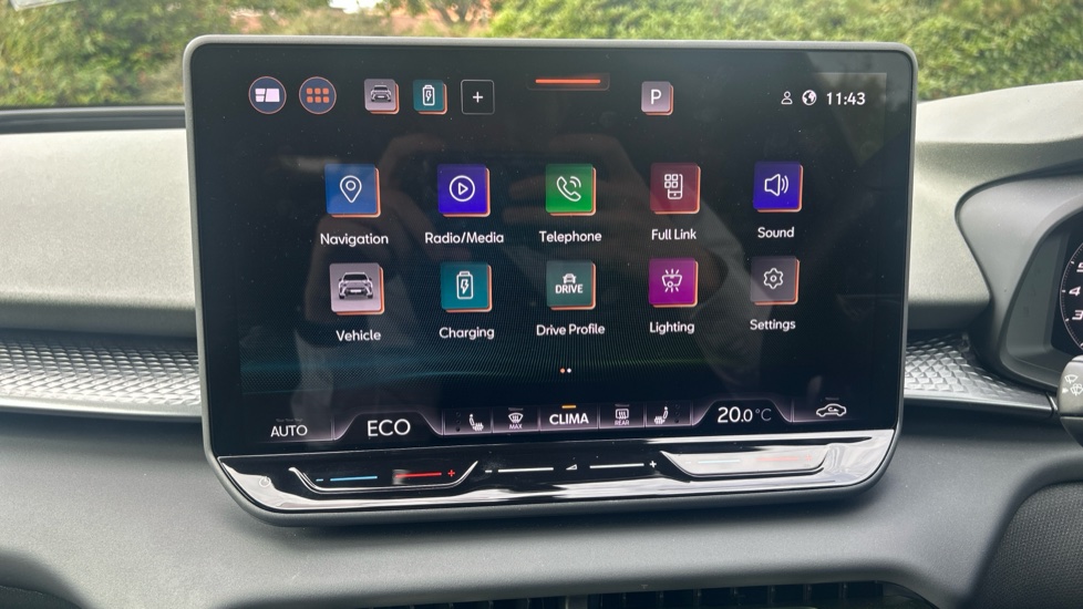 CUPRA Terramar 1.5 eHybrid 204 Tribe Edition 5dr DSG Hatchback - Image 28