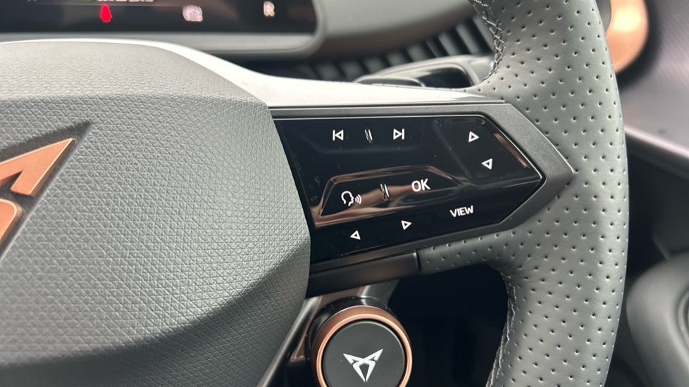 CUPRA Tavascan 210kW V1 77kWh 5dr Auto Electric Estate - Image 18