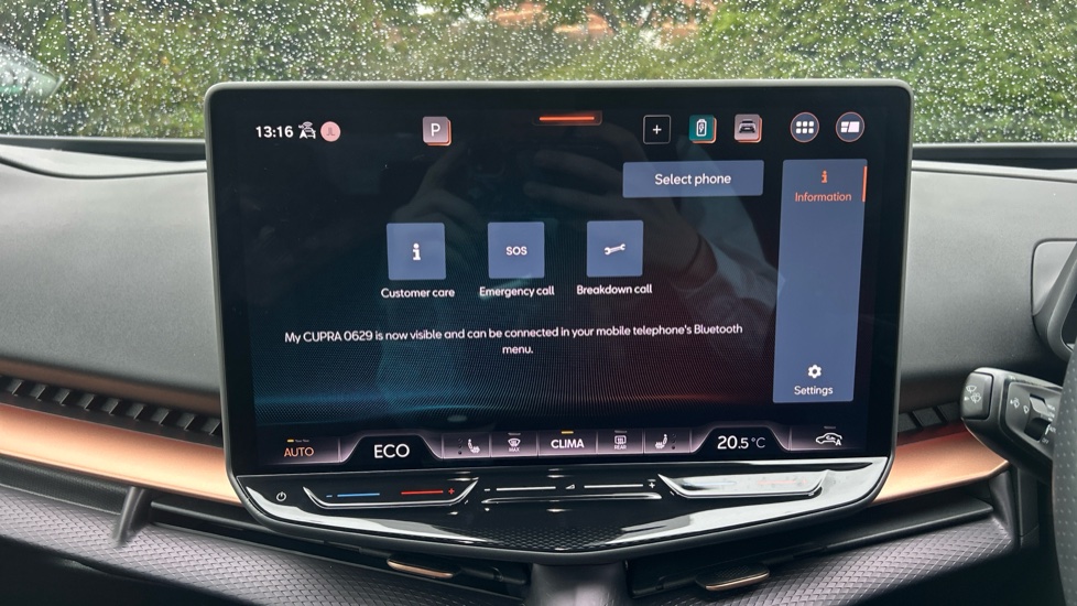 CUPRA Tavascan 210kW V1 77kWh 5dr Auto Electric Estate - Image 23