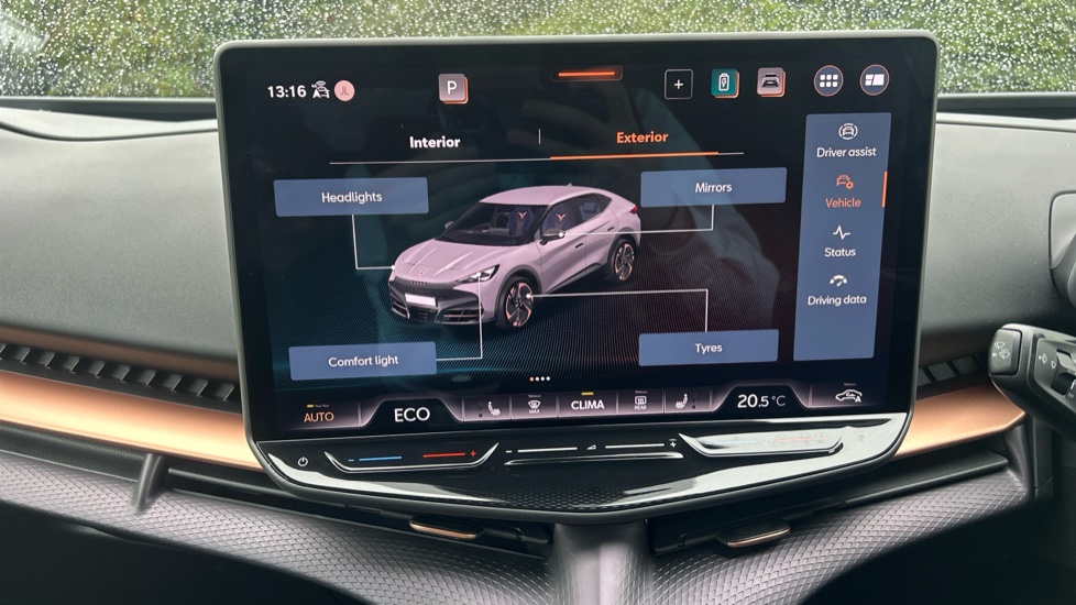 CUPRA Tavascan 210kW V1 77kWh 5dr Auto Electric Estate - Image 27