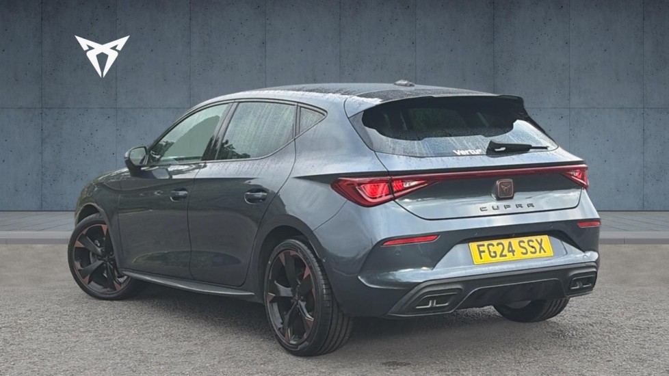 CUPRA Leon 1.5 eTSI V1 Design Edition 5dr DSG Petrol Hatchback - Image 3