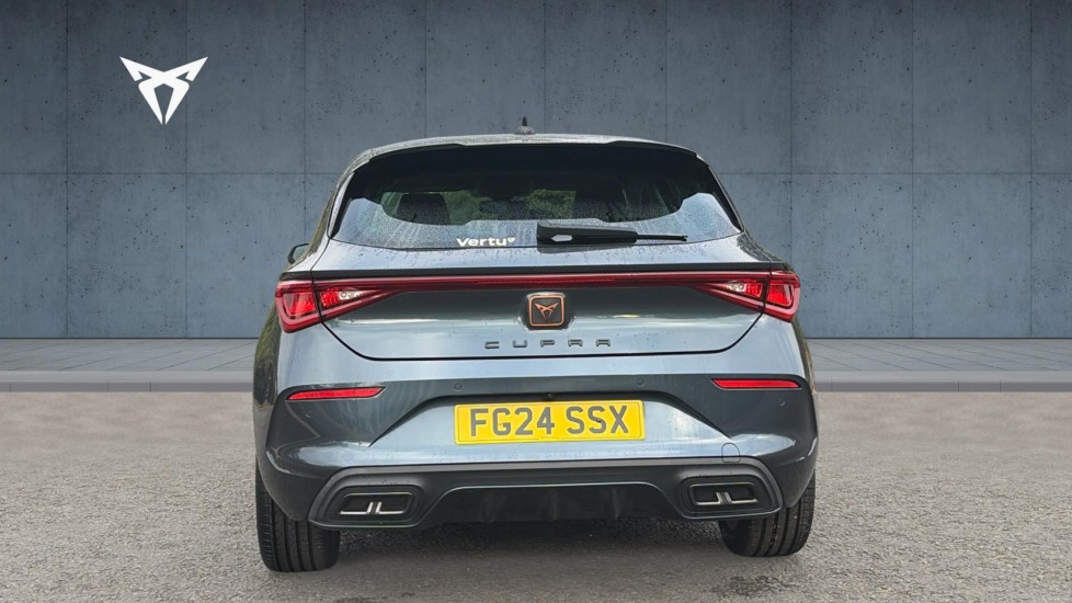 CUPRA Leon 1.5 eTSI V1 Design Edition 5dr DSG Petrol Hatchback - Image 8