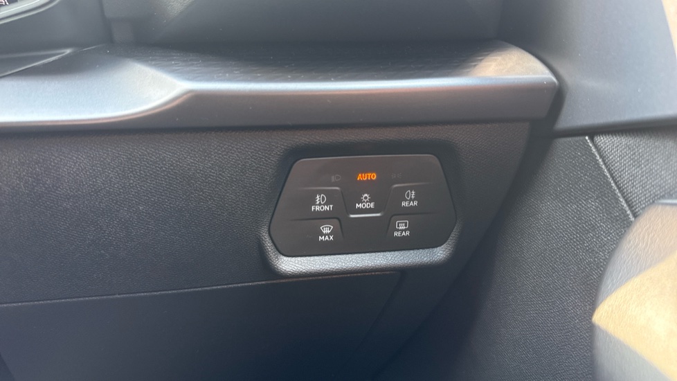 CUPRA Leon 1.5 TSI 150 V1 5dr Petrol Hatchback - Image 23