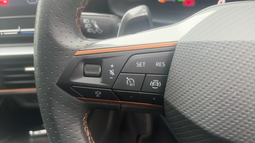 CUPRA Formentor 1.4 eHybrid 204 V2 5dr DSG Estate - Image 17