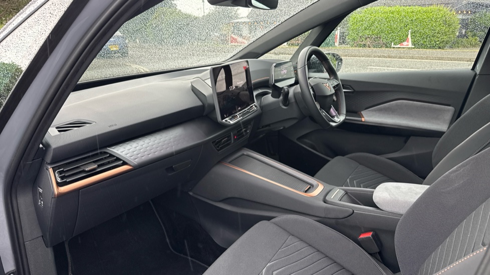 CUPRA Born 170kW e-Boost V1 59kWh 5dr Auto Electric Hatchback - Image 2