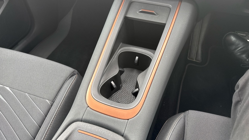 CUPRA Born 170kW e-Boost V1 59kWh 5dr Auto Electric Hatchback - Image 37