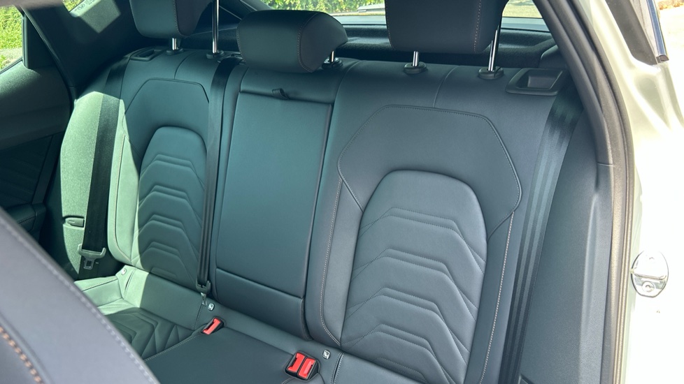 CUPRA Leon 2.0 TSI 300 VZ2 5dr DSG Petrol Hatchback - Image 16