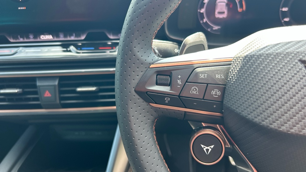 CUPRA Leon 2.0 TSI 300 VZ2 5dr DSG Petrol Hatchback - Image 17