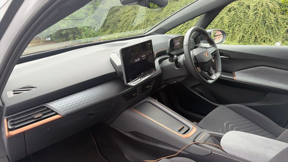 CUPRA Born 170kW e-Boost V2 59kWh 5dr Auto Electric Hatchback - Image 2