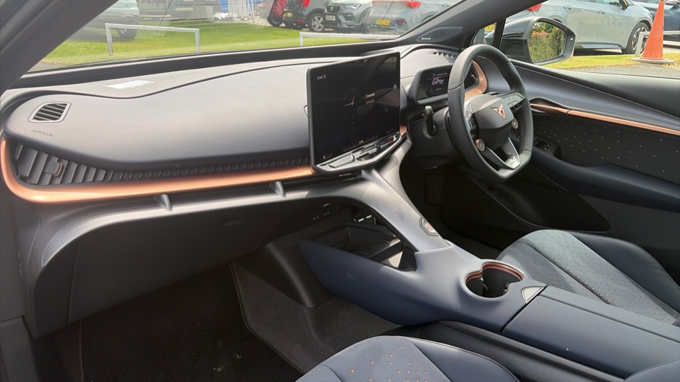 CUPRA Tavascan 210kW V2 77kWh 5dr Auto Electric Estate - Image 2