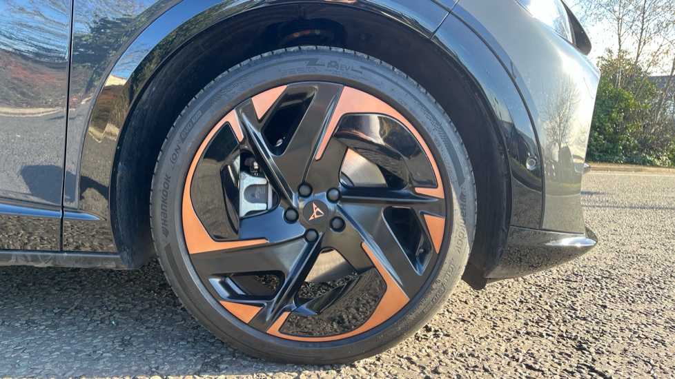 CUPRA Tavascan 210kW V2 77kWh 5dr Auto [Winter Pack] Electric Estate - Image 5