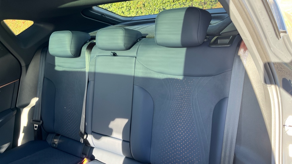 CUPRA Tavascan 210kW V2 77kWh 5dr Auto [Winter Pack] Electric Estate - Image 16