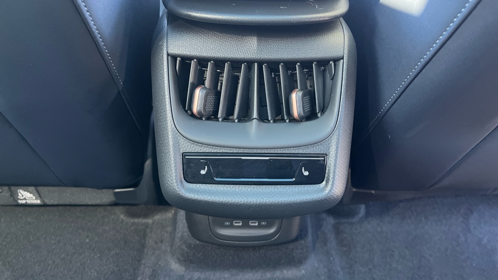 CUPRA Tavascan 210kW V2 77kWh 5dr Auto [Winter Pack] Electric Estate - Image 23