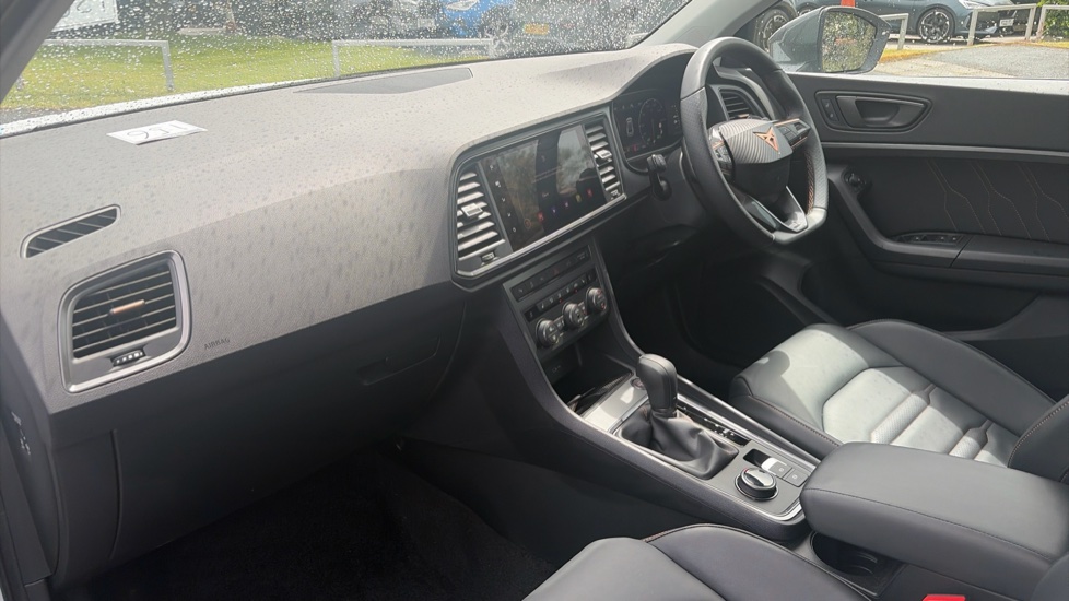 CUPRA Ateca 1.5 EcoTSI V2 5dr DSG Petrol Estate - Image 2
