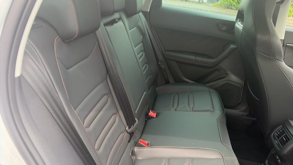 CUPRA Ateca 1.5 EcoTSI V2 5dr DSG Petrol Estate - Image 16