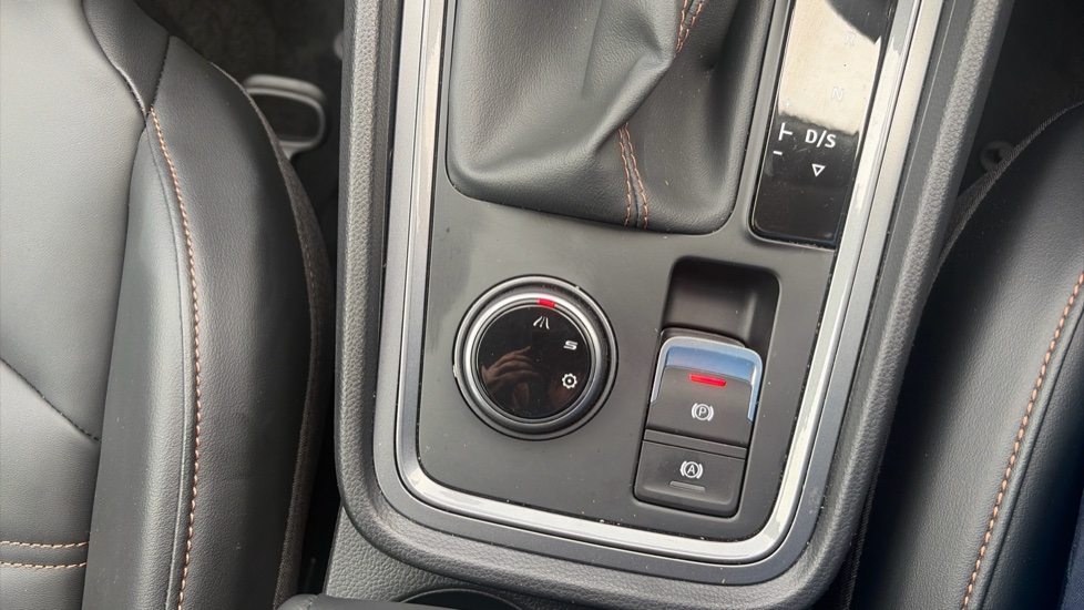 CUPRA Ateca 1.5 EcoTSI V2 5dr DSG Petrol Estate - Image 30
