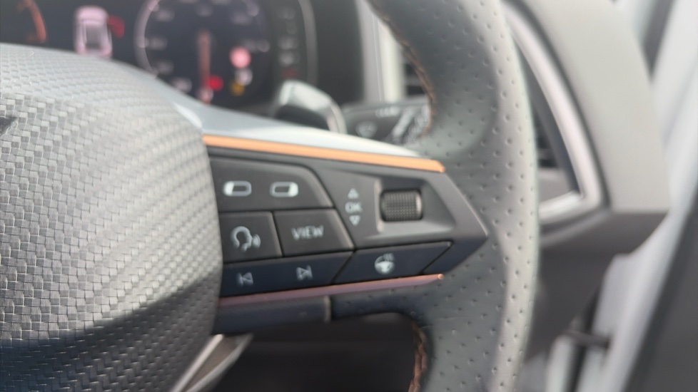 CUPRA Ateca 1.5 EcoTSI V2 5dr DSG Petrol Estate - Image 34