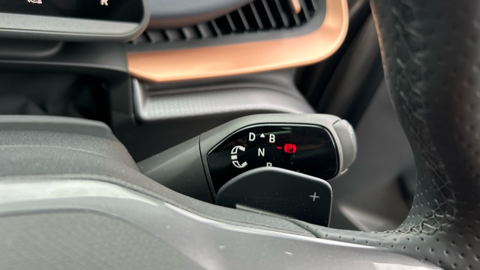 CUPRA Tavascan 210kW V2 77kWh 5dr Auto Electric Estate - Image 33