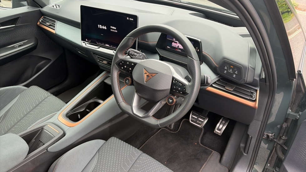 CUPRA Born 240kW e-Boost VZ 79kWh 5dr Auto Electric Hatchback - Image 6