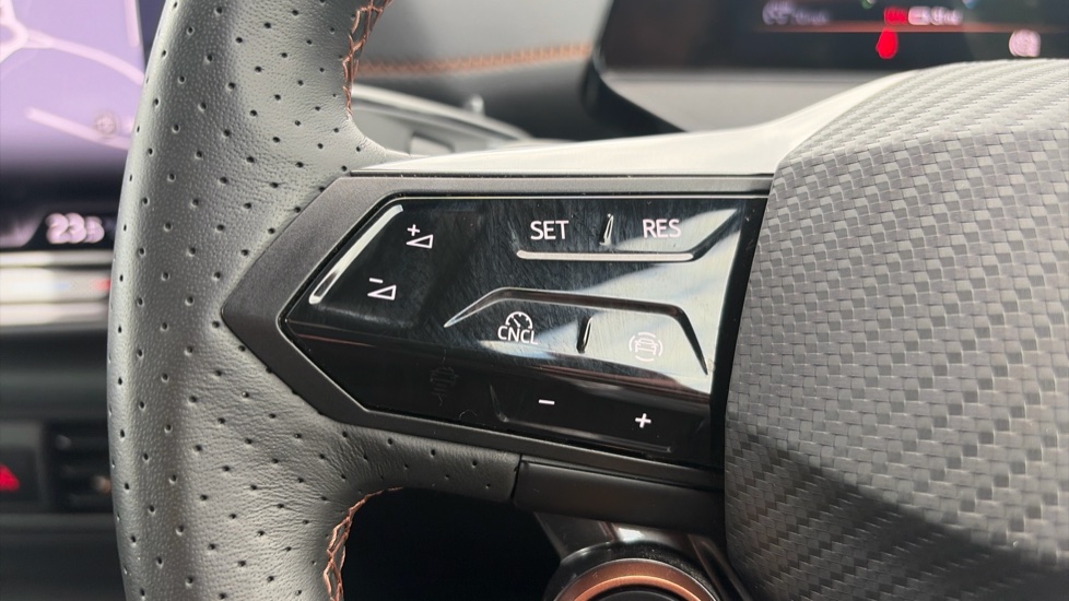 CUPRA Born 240kW e-Boost VZ 79kWh 5dr Auto Electric Hatchback - Image 17