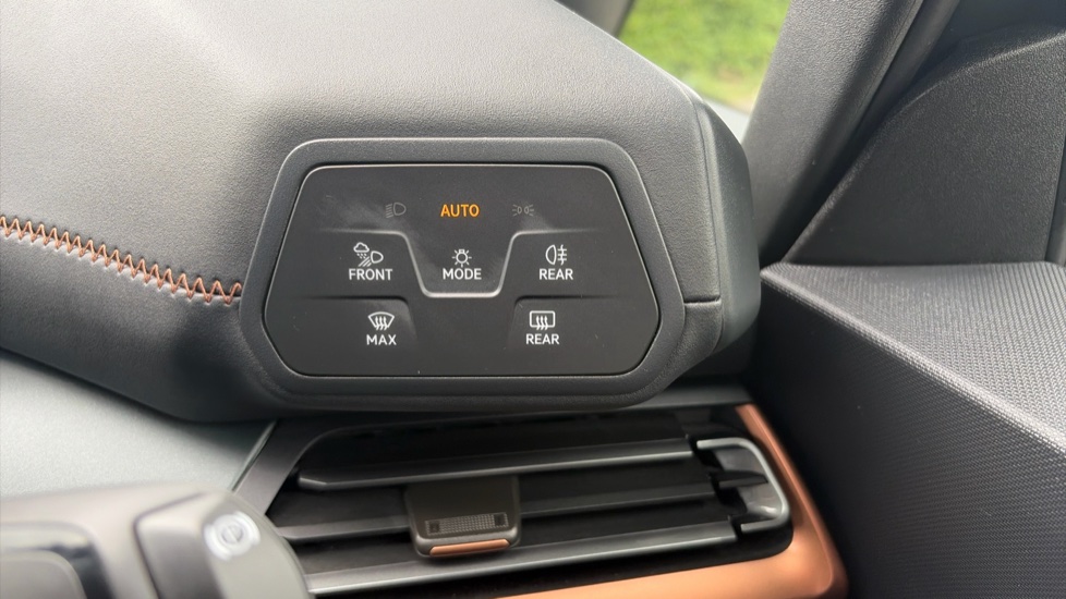 CUPRA Born 240kW e-Boost VZ 79kWh 5dr Auto Electric Hatchback - Image 37