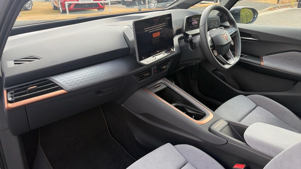 CUPRA Born 170kW e-Boost V3 59kWh 5dr Auto Electric Hatchback - Image 2