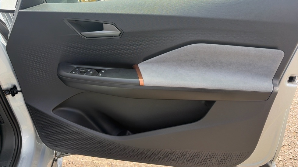 CUPRA Born 170kW e-Boost V3 59kWh 5dr Auto Electric Hatchback - Image 19