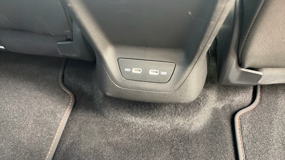 CUPRA Born 170kW e-Boost V3 59kWh 5dr Auto Electric Hatchback - Image 38