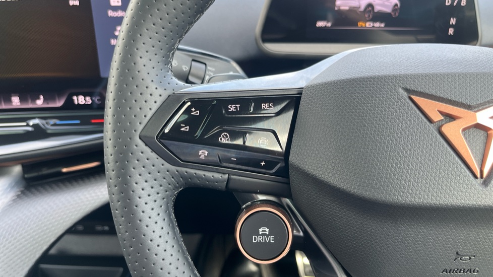 CUPRA Tavascan 210kW V2 77kWh 5dr Auto Electric Estate - Image 17