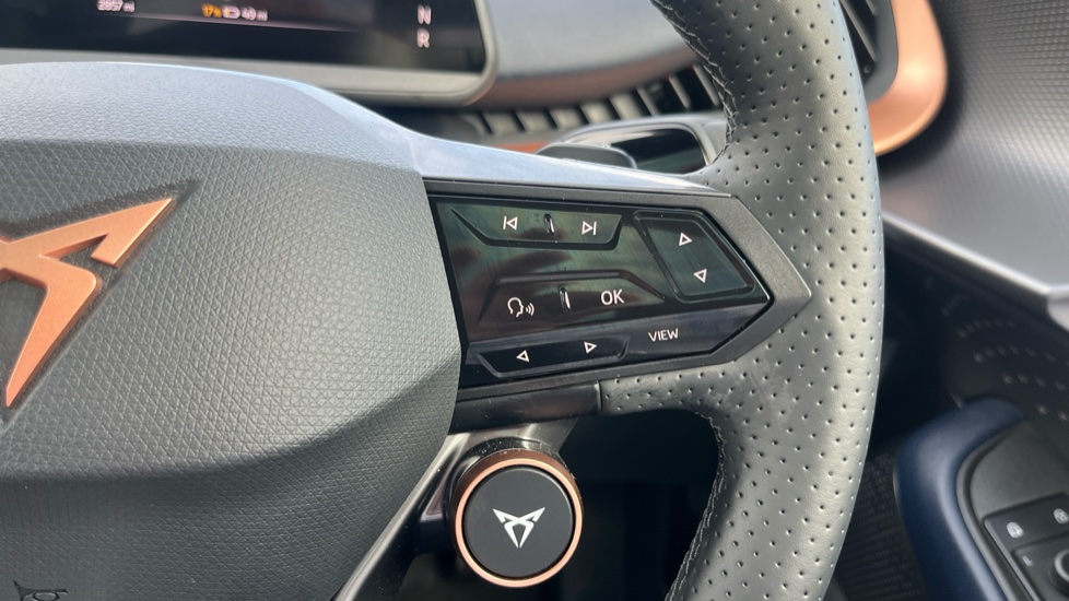 CUPRA Tavascan 210kW V2 77kWh 5dr Auto Electric Estate - Image 18