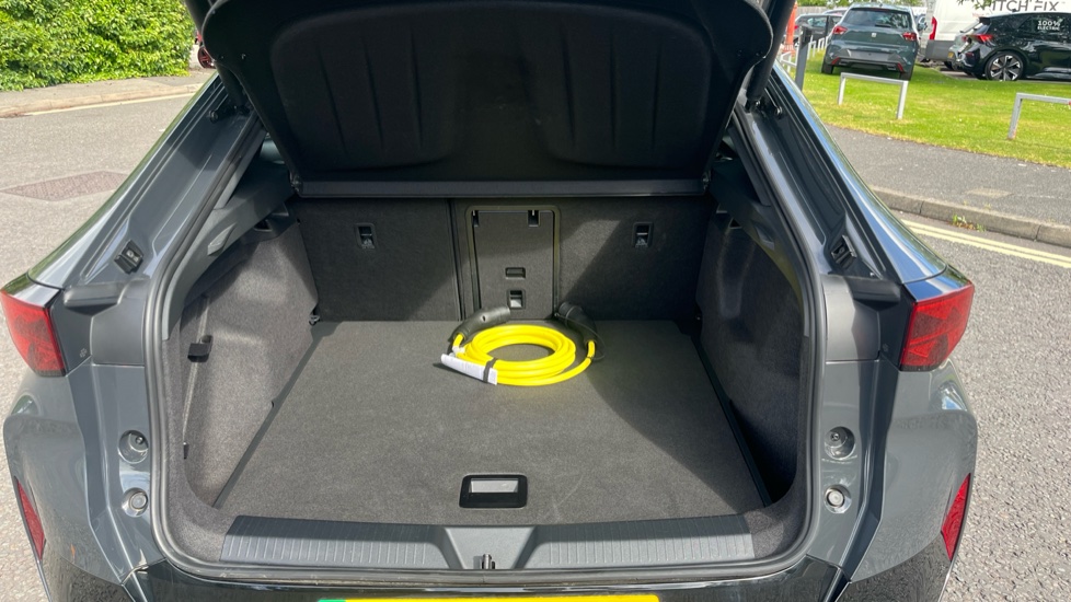 CUPRA Tavascan 210kW V2 77kWh 5dr Auto Electric Estate - Image 20