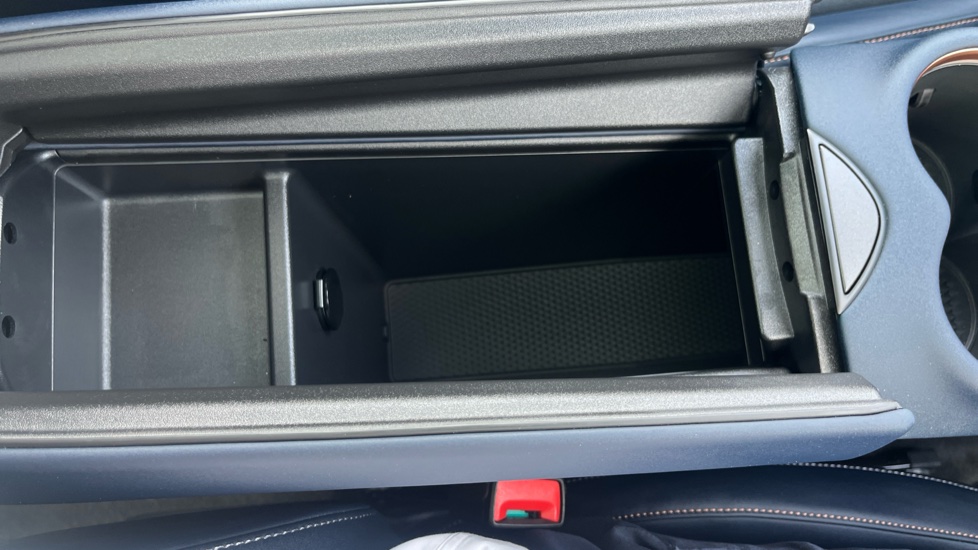 CUPRA Tavascan 210kW V2 77kWh 5dr Auto Electric Estate - Image 30