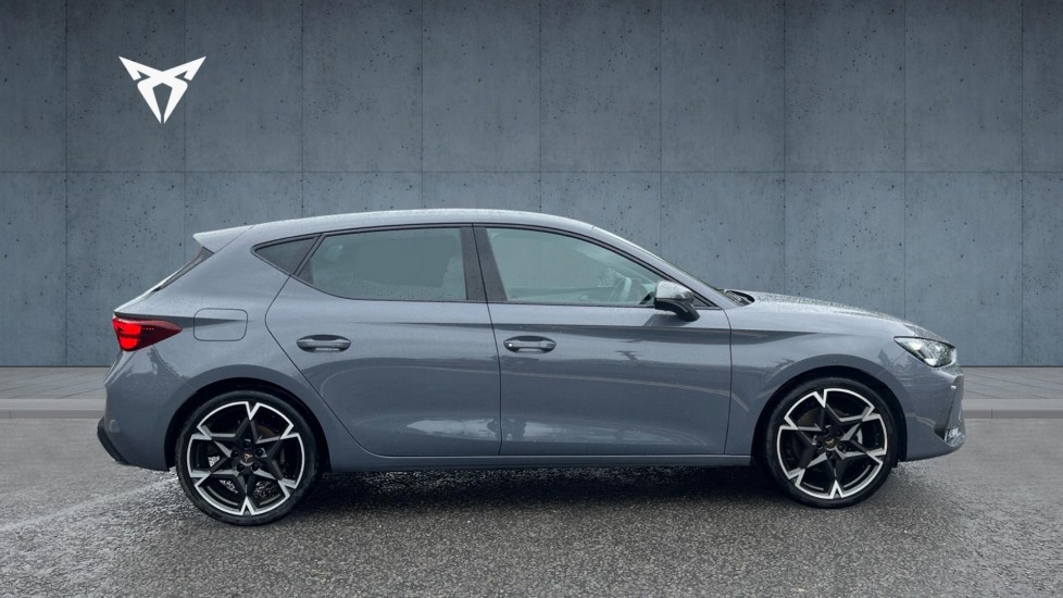 CUPRA Leon 1.5 TSI 150 V2 5dr Petrol Hatchback - Image 4