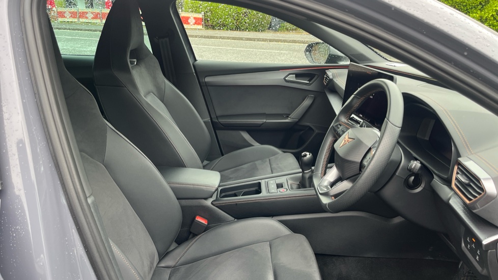 CUPRA Leon 1.5 TSI 150 V2 5dr Petrol Hatchback - Image 15