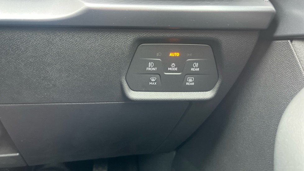 CUPRA Leon 1.5 TSI 150 V2 5dr Petrol Hatchback - Image 27