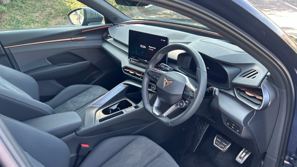 CUPRA Terramar 1.5 eTSI 150 V2 5dr DSG Petrol Hatchback - Image 6