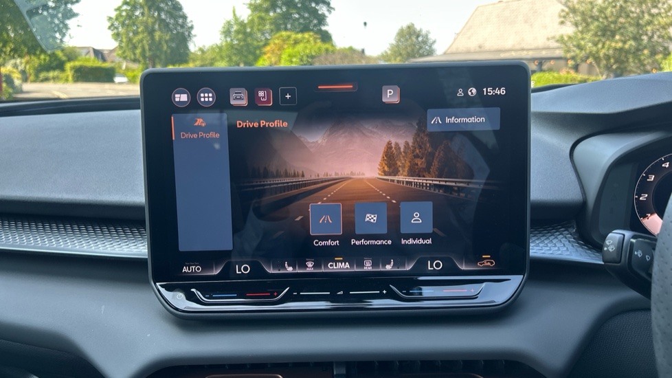 CUPRA Terramar 1.5 eTSI 150 V2 5dr DSG Petrol Hatchback - Image 32