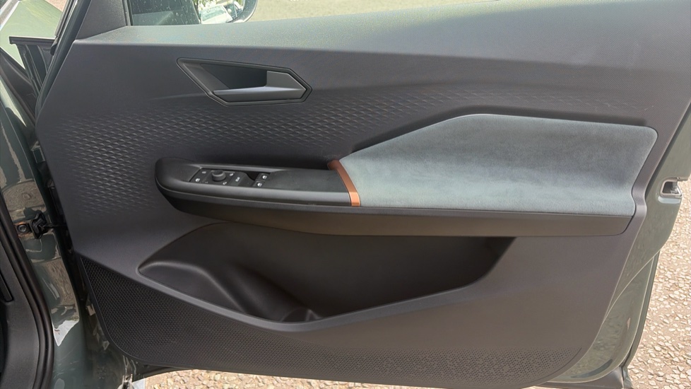 CUPRA Born 240kW e-Boost VZ 79kWh 5dr Auto Electric Hatchback - Image 19