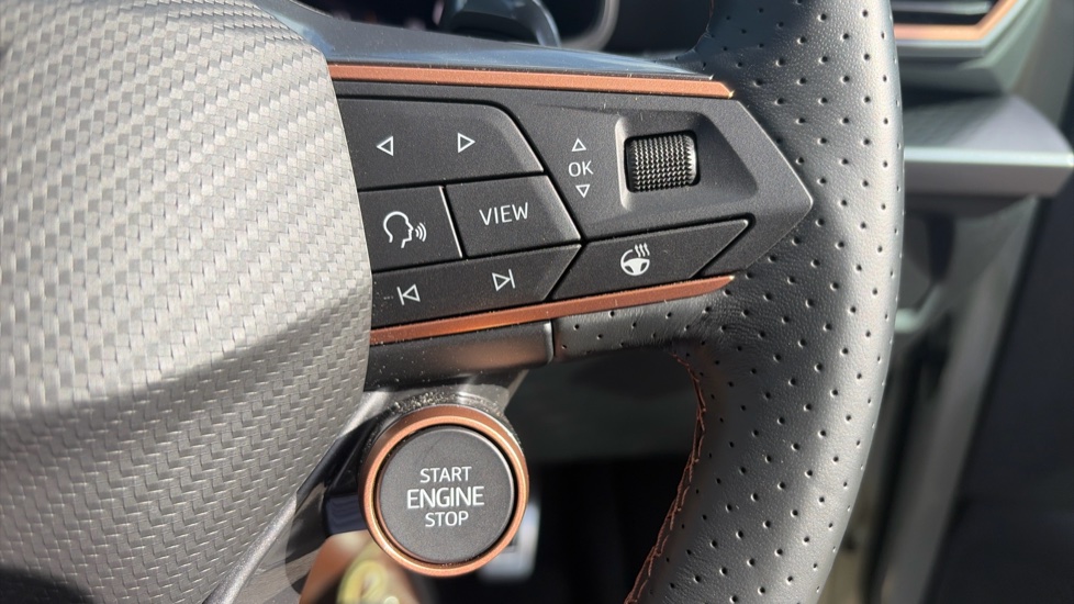 CUPRA Leon 1.5 eTSI 150 V2 5dr DSG Petrol Estate - Image 35