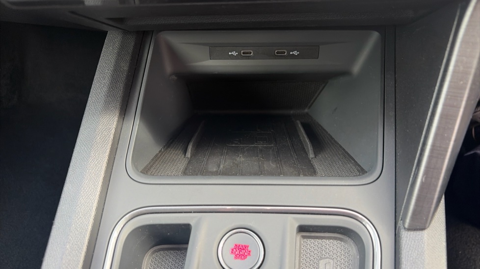 CUPRA Formentor 1.5 TSI 150 V2 5dr DSG Petrol Estate - Image 28