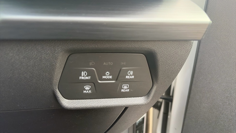 CUPRA Formentor 1.5 TSI 150 V2 5dr DSG Petrol Estate - Image 36