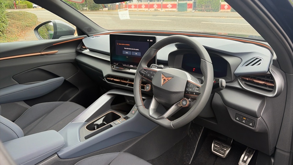 CUPRA Terramar 1.5 eTSI 150 V1 5dr DSG Petrol Hatchback - Image 6
